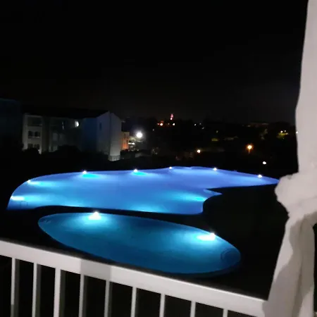 公寓 Duplex Vue Piscine Avec Garage Prive *